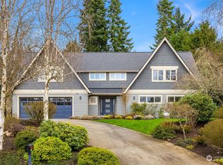1178 Aaron Ave NE, Bainbridge Island, WA 98110
