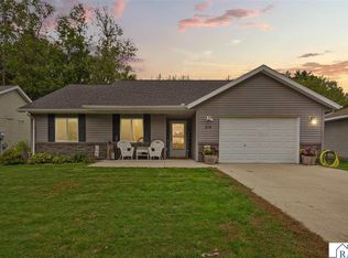 214 Rogers St, Mankato, MN 56001