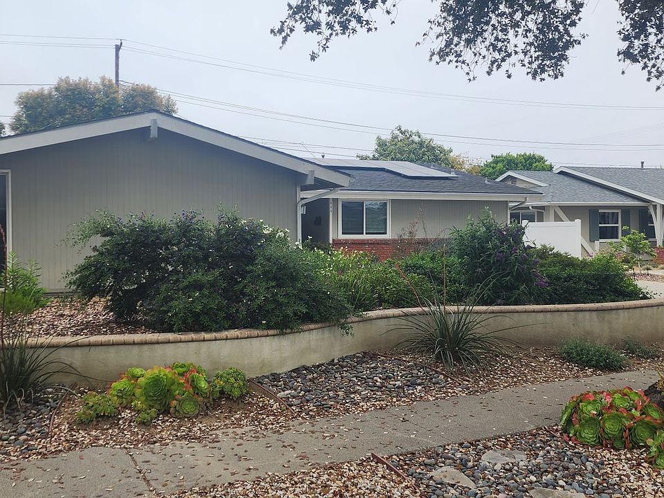 1st image of 444 Cornell Pl