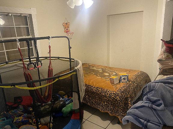 5th image of 7207 N Cortez St