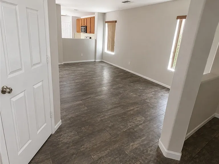 71 Jewel Mine Ave — Photo 2