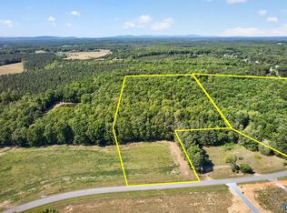 2 Shores Rd, Palmyra, VA 22963