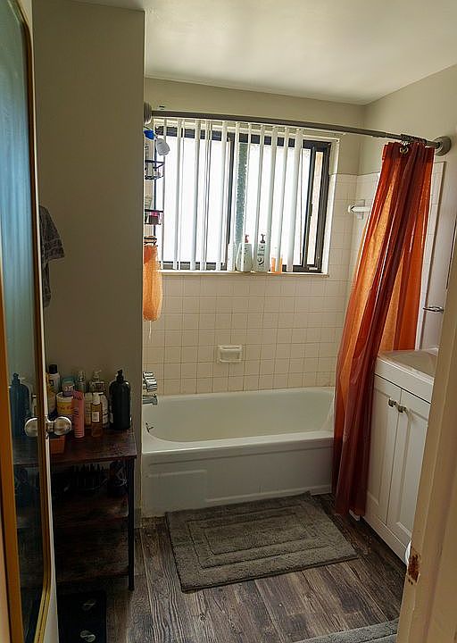 16th image of 649 Saint Maron Pl