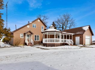 1229 E 3300 North Rd, Chebanse, IL 60922