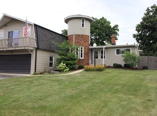 3804 Fairview Ave, Downers Grove, IL 60515