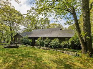 1 Pine Hill Trl, Sherman, CT 06784