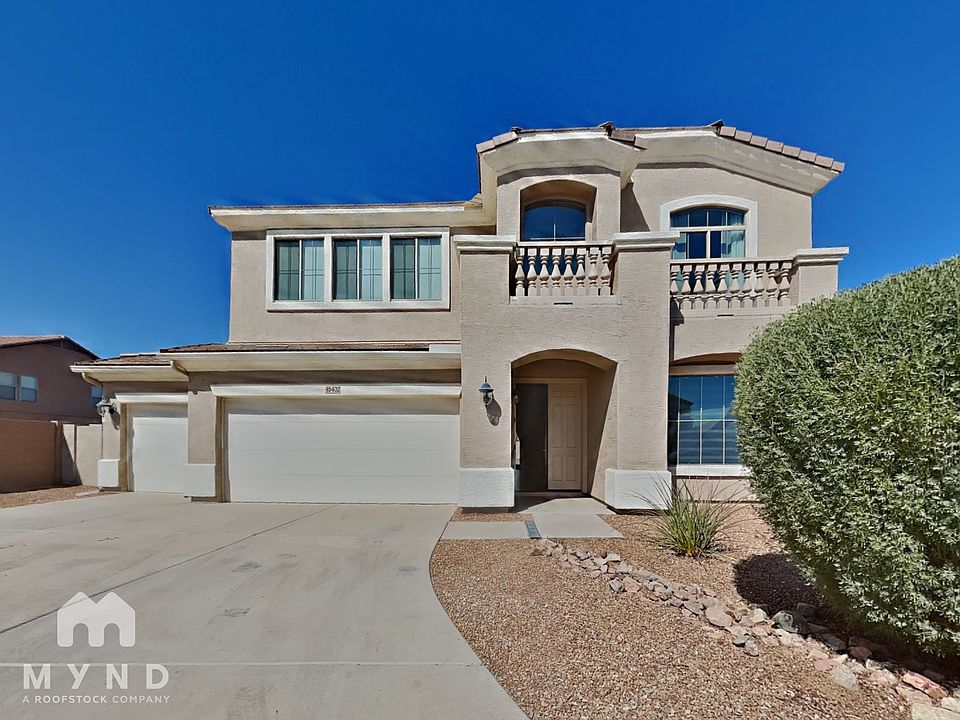 1st image of 45402 W Windrose Dr