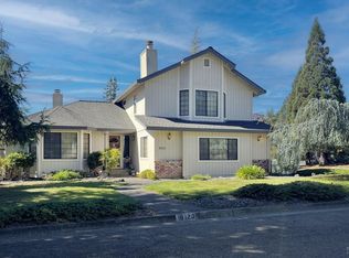 8123 Speer Ranch Rd, Forestville, CA 95436