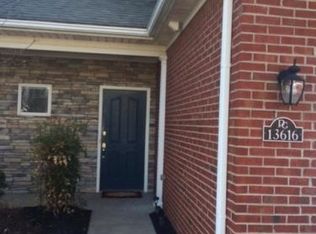 13616 Pinnacle Gardens Cir, Louisville, KY 40245