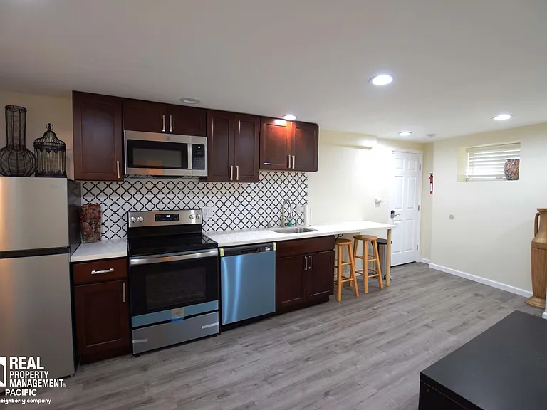 1835 Bonita Road — Photo 4