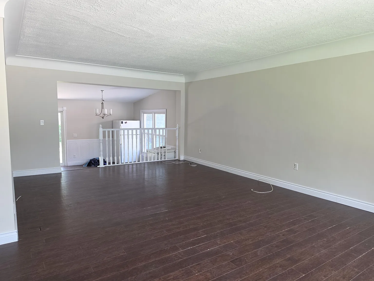 14 West Hampton Road — Photo 4