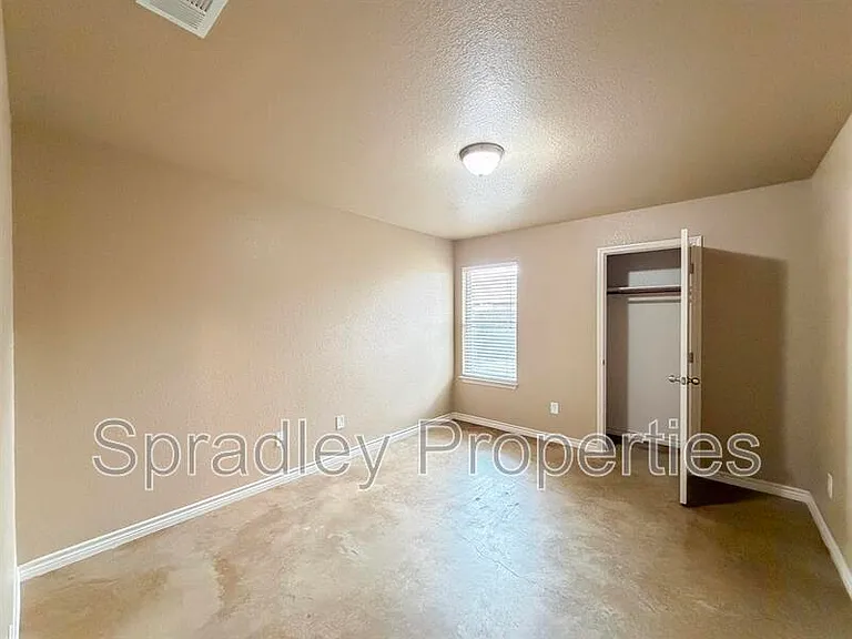 4625A Teesh Dr — Photo 7