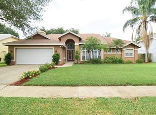 2311 Marseille Ct, Valrico, FL 33596