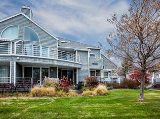 501 N Whittaker St APT 1, New Buffalo, MI 49117