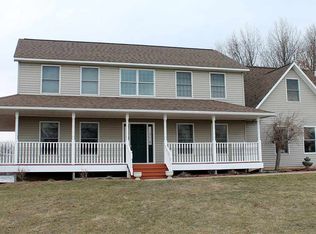 12035 Swan View Dr, Brooklyn, MI 49230