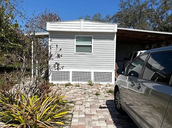 1069 Martin Blvd, Moore Haven, FL 33471