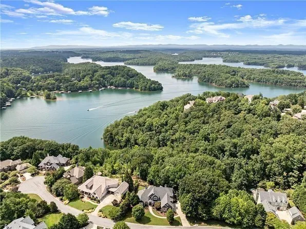 3722 Wavespray Ct #26198, Gainesville, GA 30506