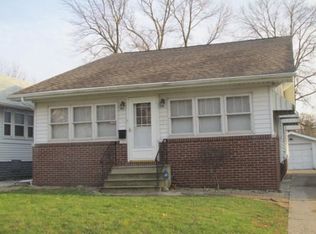 1031 E Lincoln Ave, Decatur, IL 62521