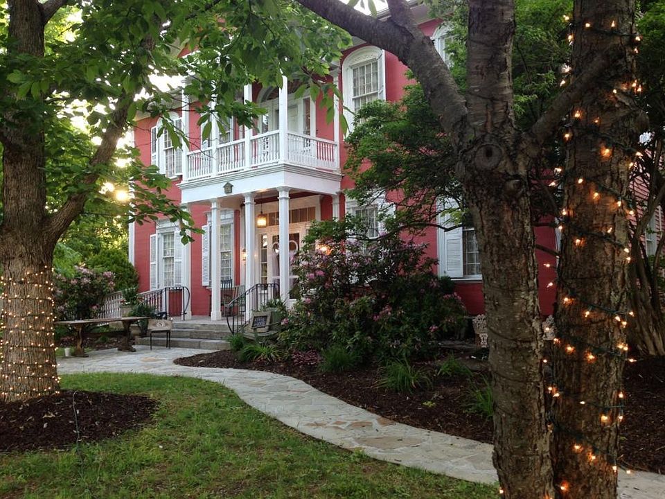 829 E Elk Ave Elizabethton TN 37643 Zillow