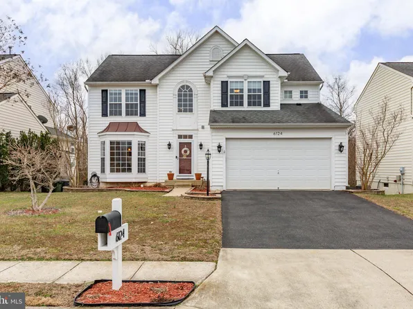 6124 McCarthy Dr, King George, VA 22485