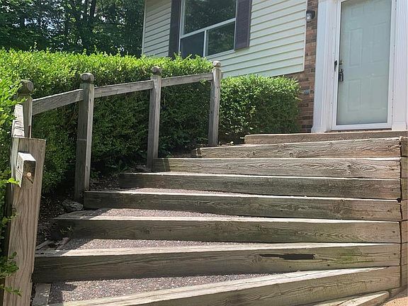 3rd image of 1579 Villa Vista Dr