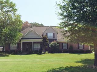 150 Caitlyn Dr, Saltillo, MS 38866