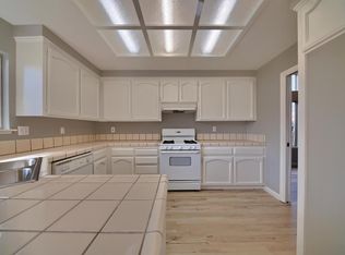 1900 Berryessa Dr, Modesto, CA 95358