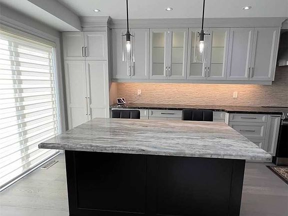 5th image of 5936 Candlebrook Ct