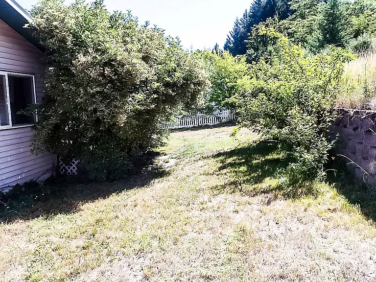 643 Northwood Dr — Photo 8