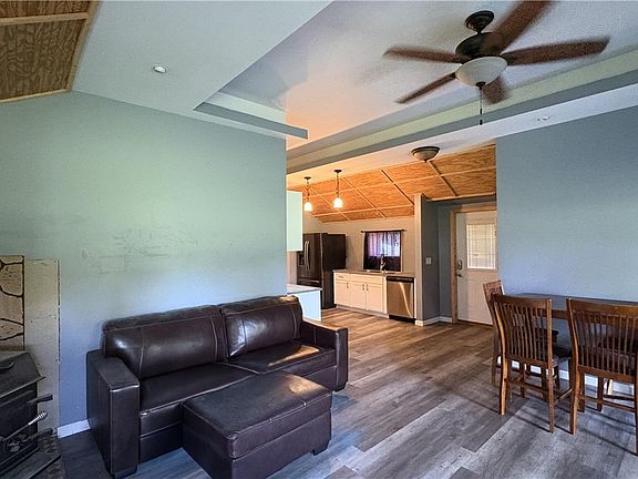4th image of 24432 Gracey Rd