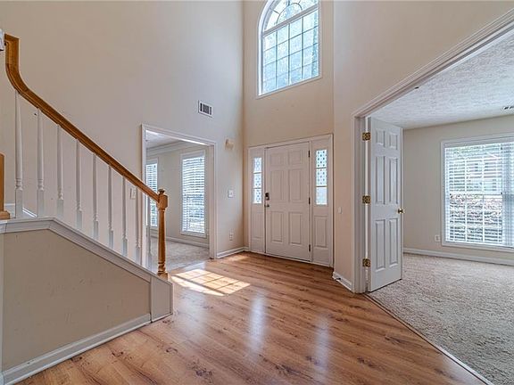 5th image of 775 Paper Creek Dr