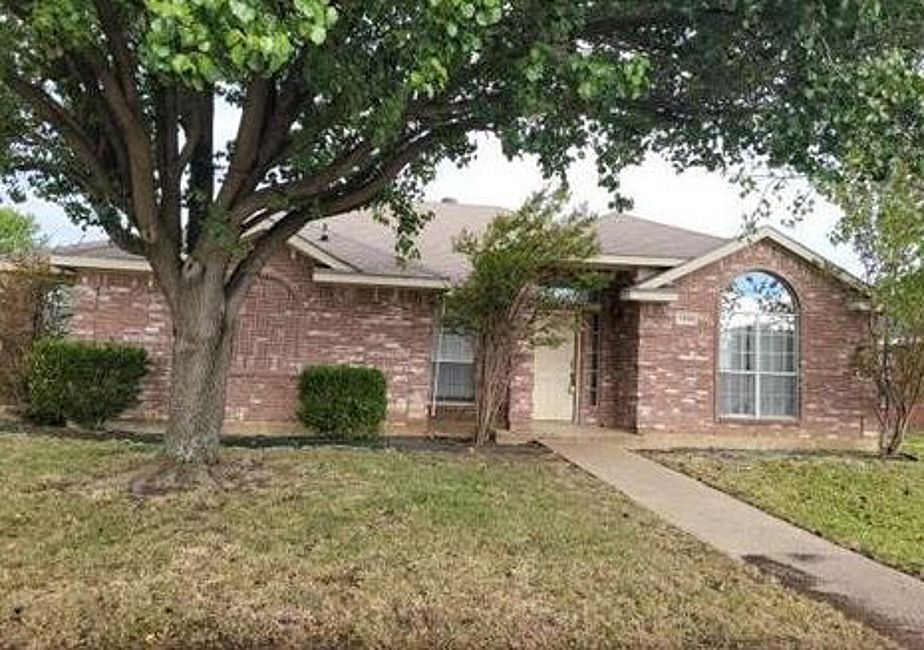1st image of 7305 Maplewood Dr