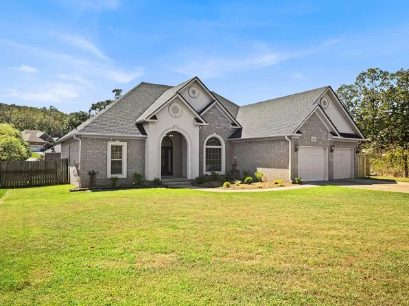 16 Hickory Valley Dr, Cabot, AR 72023