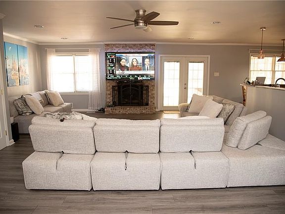 3rd image of 5495 Chanterella Ct