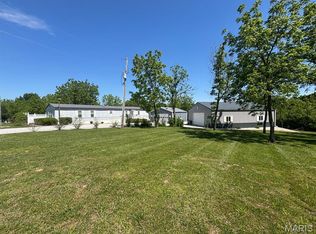 18046 Monroe Rd #453, Paris, MO 65275
