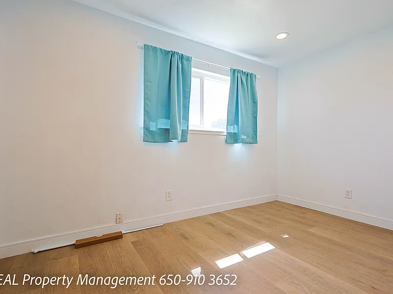 35931 Brandywine St — Photo 12