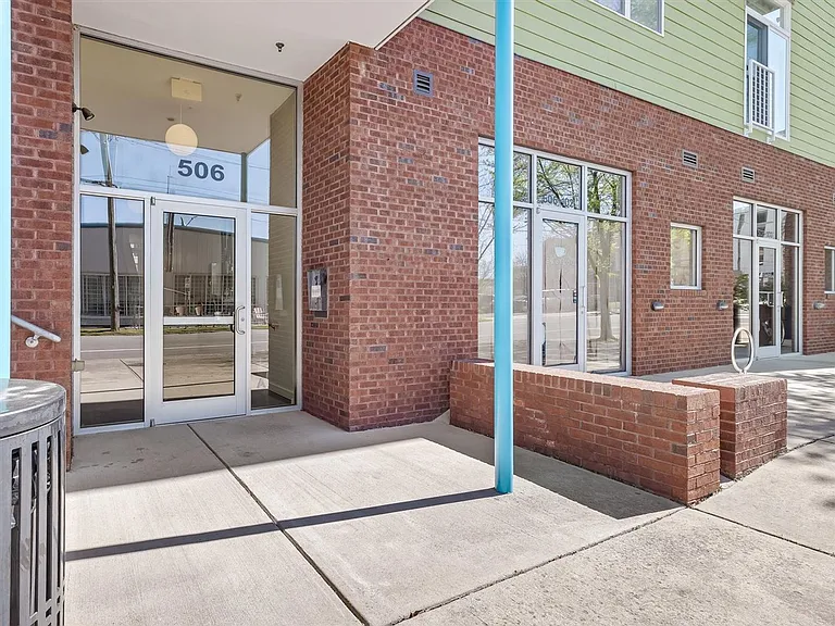 506 N Mangum St #208 — Photo 3