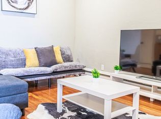 37 Smith St APT 3, Marblehead, MA 01945