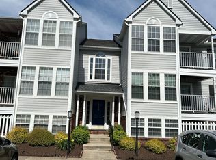10209 Wolfe Manor Ct UNIT 812, Glen Allen, VA 23060