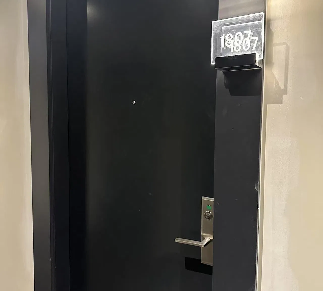 2 bed, $2,550 — Photo 4