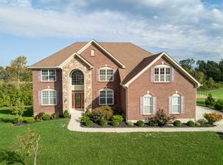 3672 Riverside Dr, Mason, OH 45040