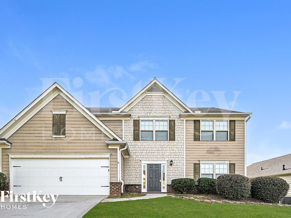 1st image of 4218 Spruce Trl