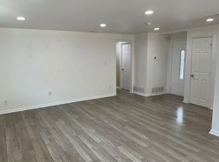 17730 Elkwood St, Reseda, CA 91335