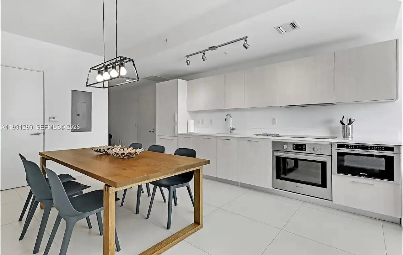 Paraiso Bayviews Condo — Photo 2