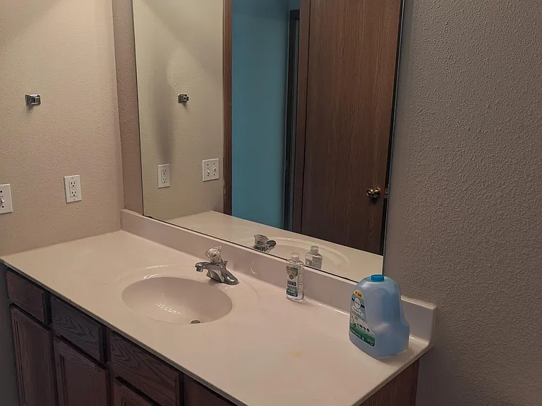 3323 Dove Dr — Photo 9