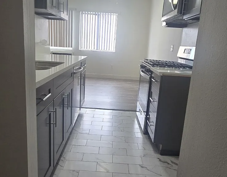 1470 E Wilson Ave #206 — Photo 18