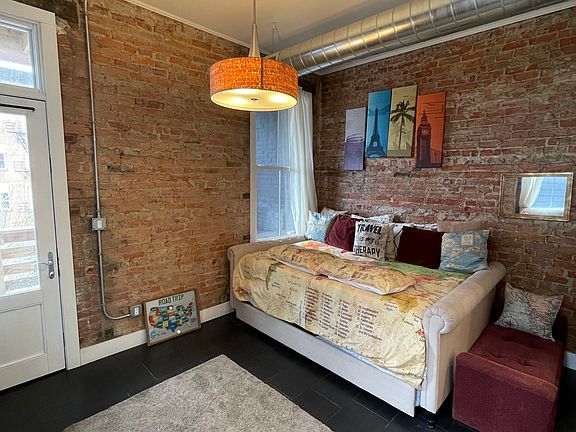 5th image of 161 E McMicken Ave #B2