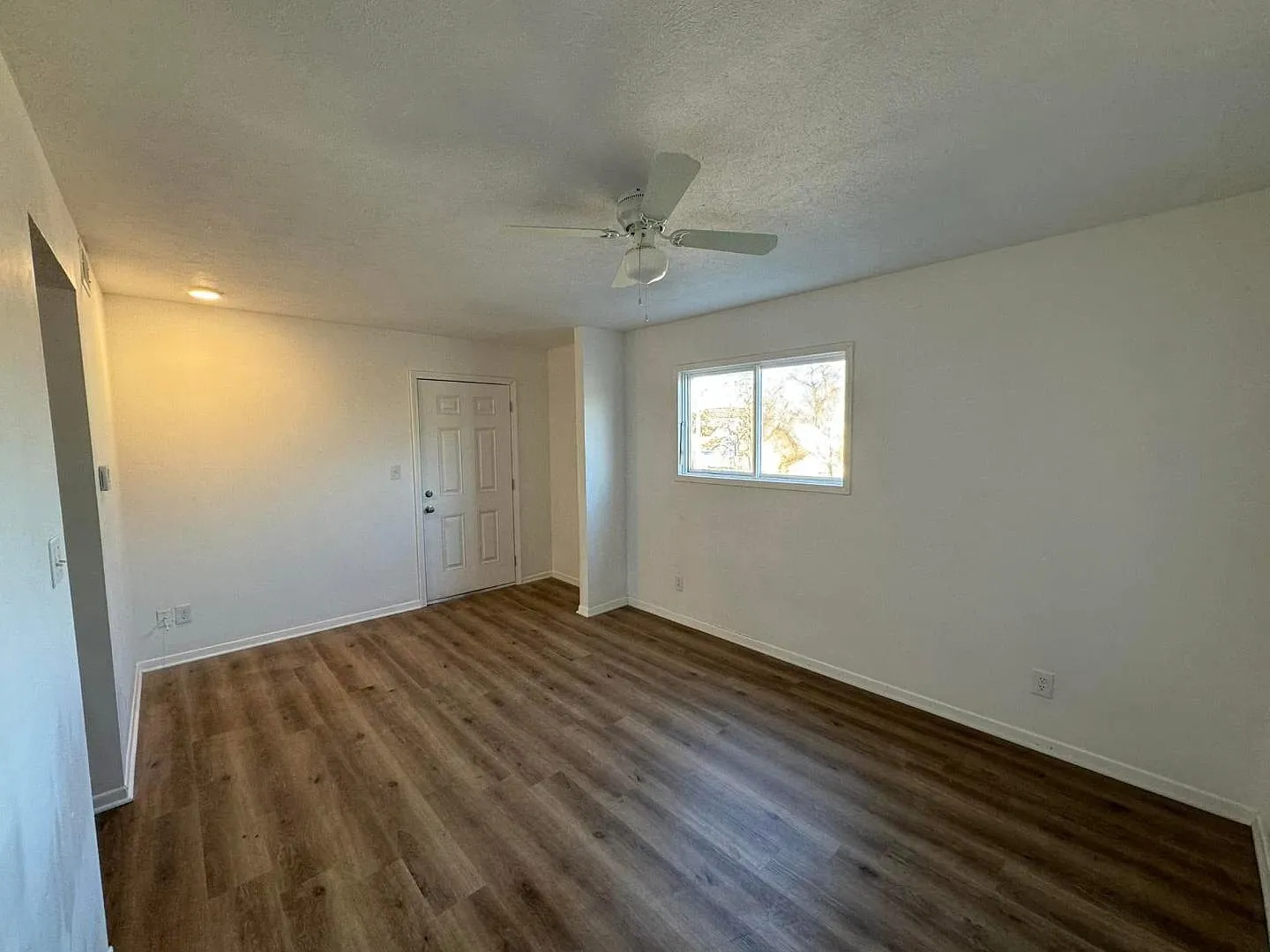 901 N Adams St - 3 — Photo 1