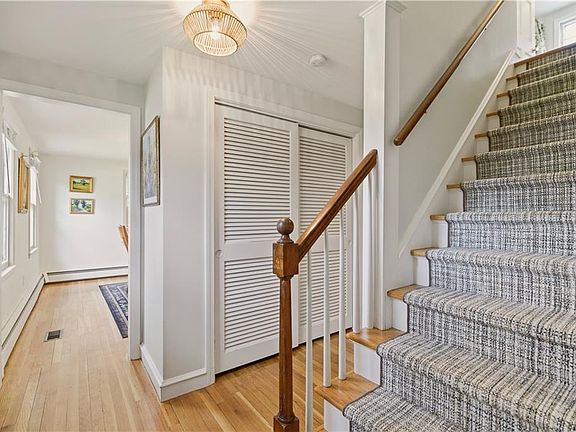 5th image of 23 Hanson Rd