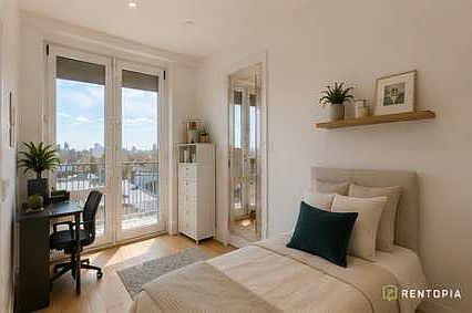 4th image of 352 Meeker Ave #6I